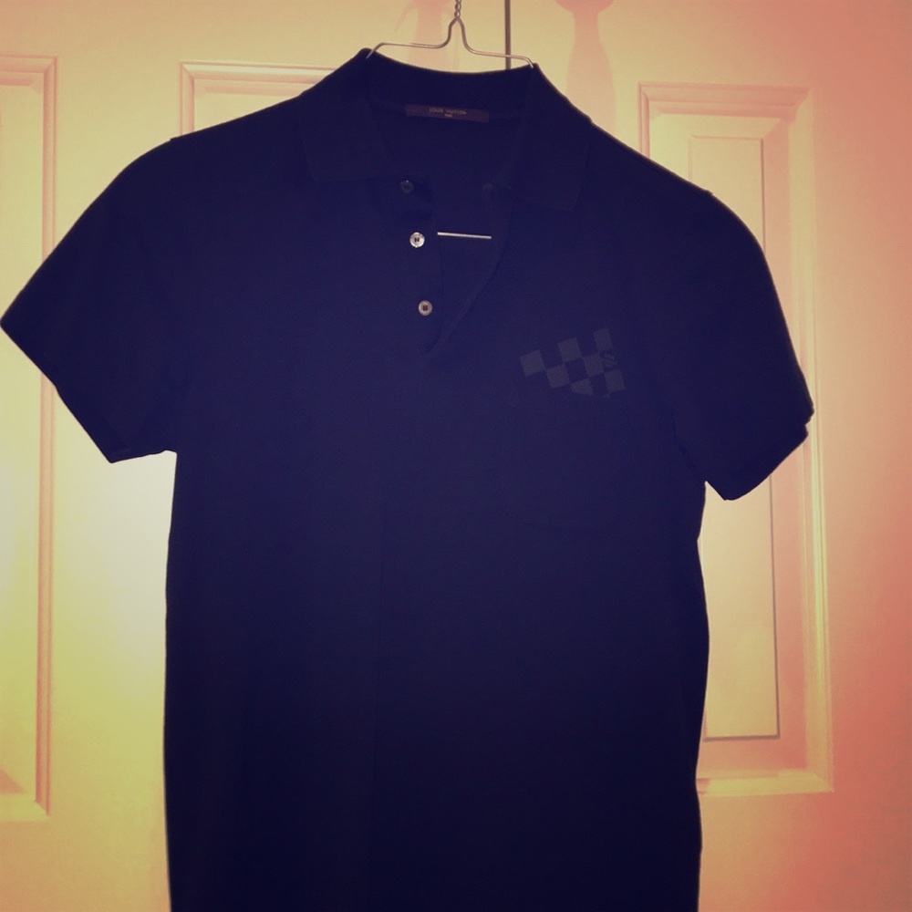 Men’s Louis Vuitton shirt large